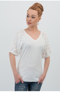 Beyaz Omuzları Puanlı Püskül Detay Bluz